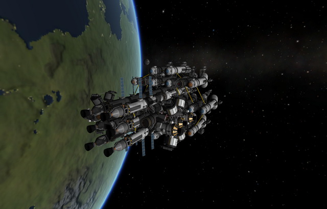 Kassie III assembled in orbit above Kerbin